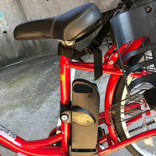 電動自転車！子供が乗れるようになっています。