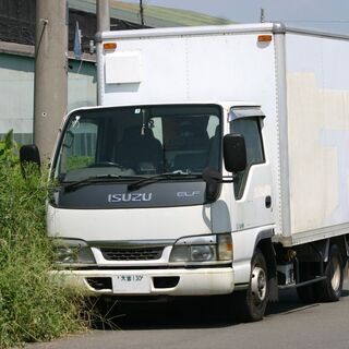 いすゞ】エルフ1.5t LPG 経済的なトラック バックモニター付き