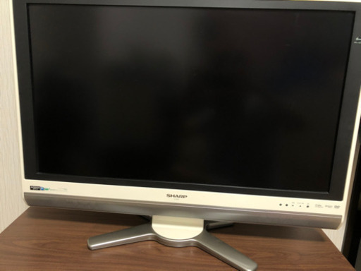 AQUOS 32型テレビ、あげます
