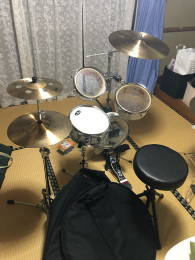 持ち運びに特化したドラムフルセット（全て込み）自宅練習にも使えます。