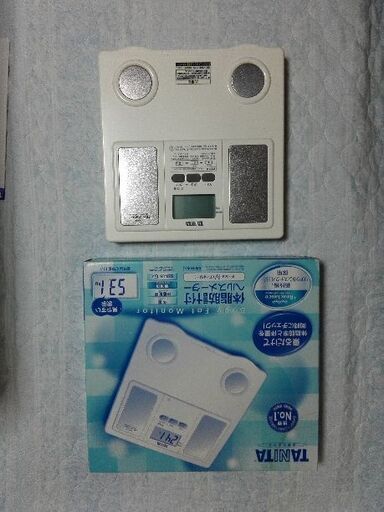TANITA の体脂肪計付　ヘルスメーター(体重計)　未使用品