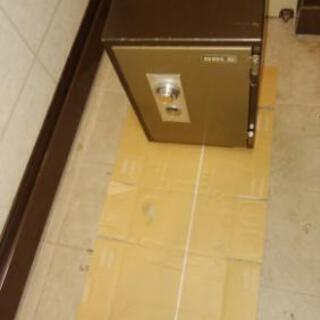 耐火金庫さしあげます。の画像
