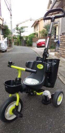 三輪車