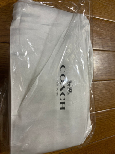 ブランド財布未使用