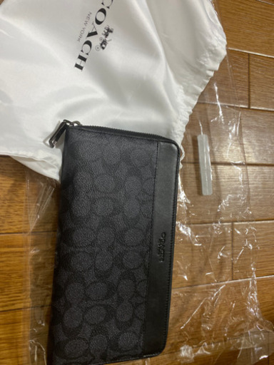 ブランド財布未使用