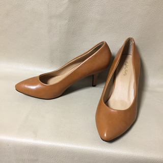 【新品】プレーンパンプス ブラウン 23.5㎝の画像