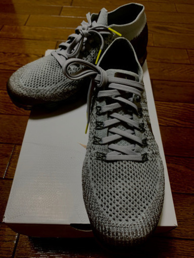 新品未使用　nike air vapormax flyknit