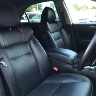 大人なカラーリングです！アスリート本革シートです！シートヒーター...
