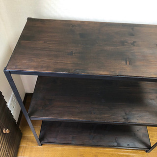 木製収納棚の画像