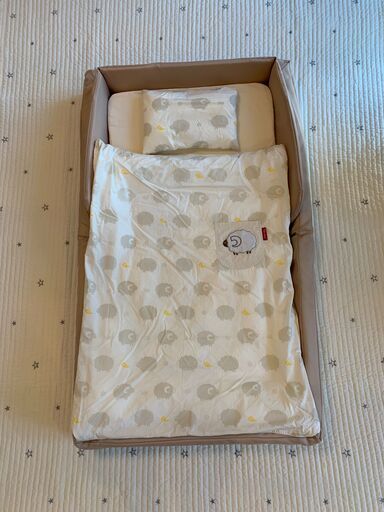 別売り防水シート付き　ファルスカ コンパクトベッド フィット　ラージサイズ