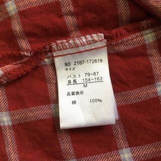 女性Tシャツの画像