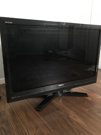 2011年製　TOSHIBA 東芝　REGZA