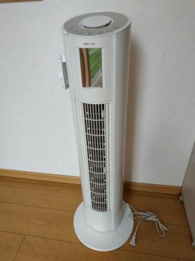 綺麗な東芝タワー型ファン「F-DTS50X」\n\n