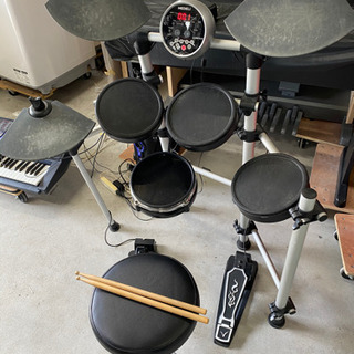 お薦め品‼️MEDELI 電子ドラム 2.1chパワードスピーカー付きの画像