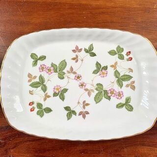 ウェッジウッド ワイルドストロベリー プレート