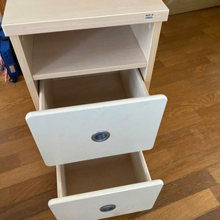 IKEAキャビネットの画像