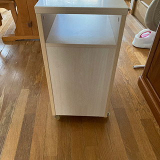 IKEAキャビネットの画像