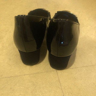 日本製パンプスの画像