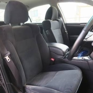 黒塗りのクラウンは好きですか？？走行距離4.2万キロです！自社ローン専門店の安心感！の画像