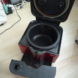 三菱　本炭釜　３万円ぐらいの品　ご応募ありがとうございました。の画像