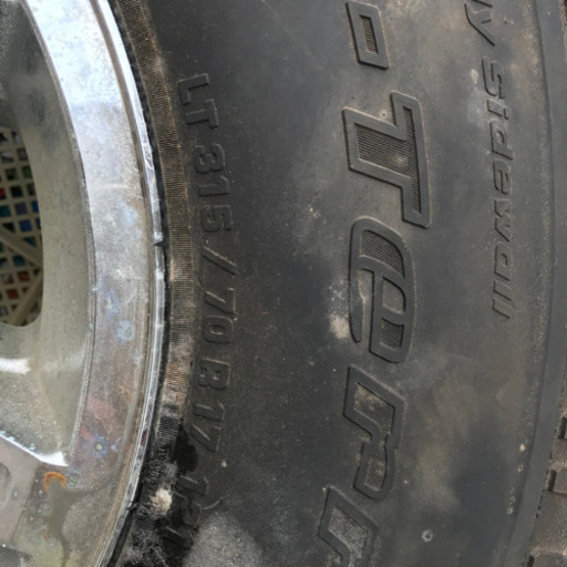 ハマーH2 ノーマルタイヤ　布カバー付　315/70/17LT