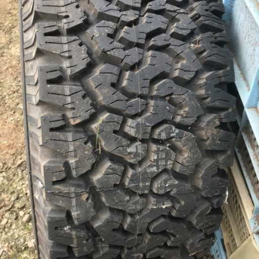 ハマーH2 ノーマルタイヤ　布カバー付　315/70/17LT