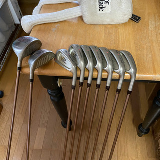 テーラーメード　レディースアイアン&ドライバーの画像