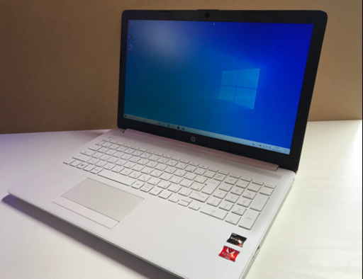 【取引終了】2018年モデルSSD搭載で高速　HP Laptop15 ノートパソコン db0160AU Win 10 