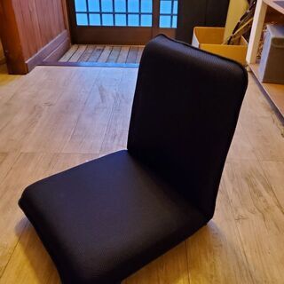 小型座椅子の画像