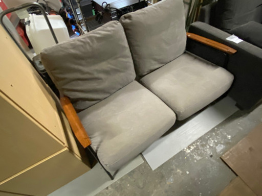 2人がけソファー　脚細