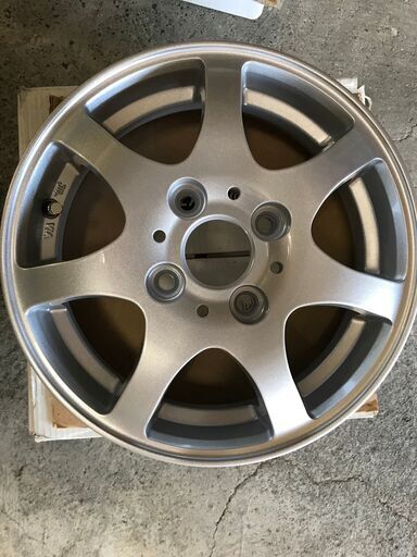 【お取引終了】新品ホイール　13インチ