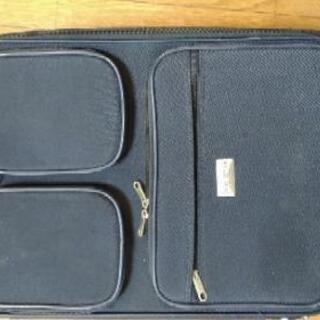 旅行用キャリーバッグ　LIBRE ESTILOの画像