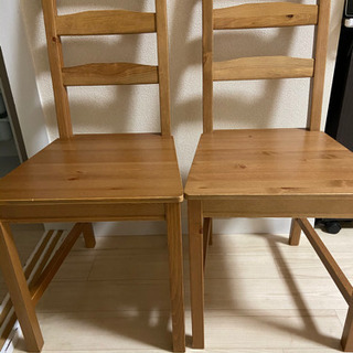 ニトリ　テーブル　　IKEA イス2脚の画像