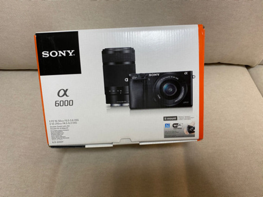新品　SONY ミラーレス一眼 α6000 ダブルズームレンズキット