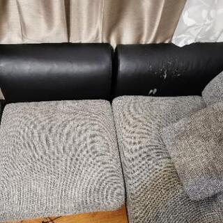 L字ソファー無料で差し上げます！の画像