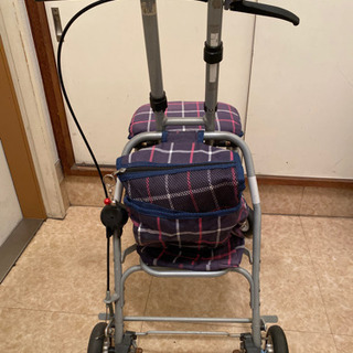 老人用、手押し車の画像