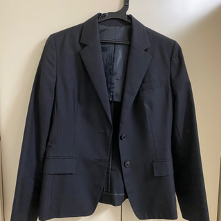 リクルートスーツの画像