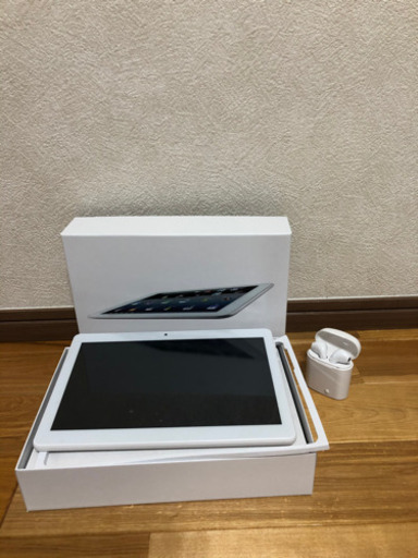 【ほぼ新品】モバイルタブレット＋Bluetoothイヤホン