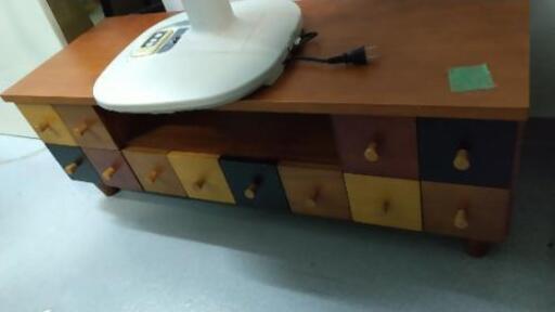 気になりましたらメールください。連絡なかったら処分します。テレビボード中古