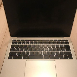 カバーを付けて使用しておりました、MacBook Air 13インチの画像