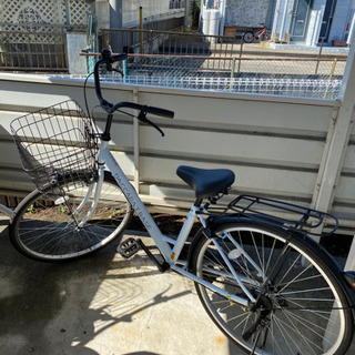 値下げ早いもの勝ち買って半年使用数回シティサイクル自転車２６インチ