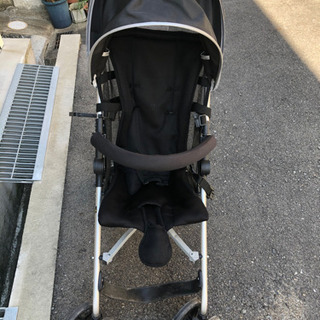 ベビーカー
