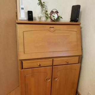 ディノスのロングセラー、パイン天然木ライティングデスク 幅80.5cmの画像