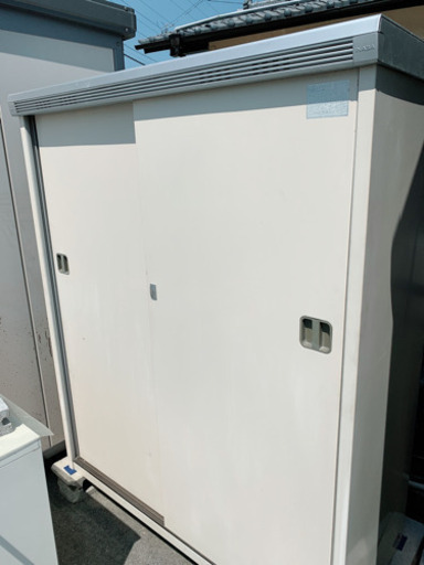 イナバ物置　鍵付き　1350幅　熊本リサイクルショップen