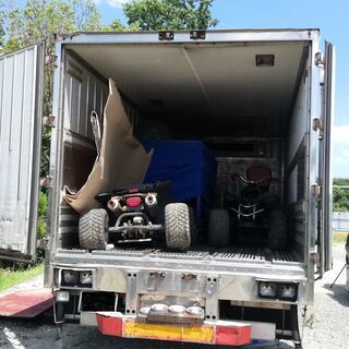 決まりました!　日野　レンジャープロ　4ｔ　冷蔵冷凍車　走行可能な倉庫に！！　イベントに！　部品取りに？の画像