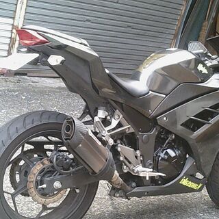 【受け渡し終了】2016年式　ニンジャ250　NINJA250　カウル割れアリ激安だと思いますが、、、何か？の画像