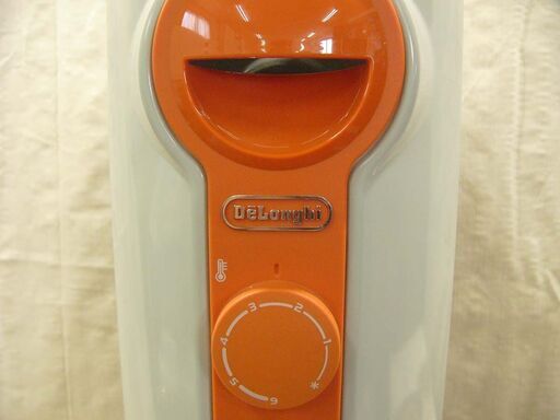 20K0191 6 DeLonghi/デロンギ オイルヒーターJR0812 10畳用 8枚フィン 中古