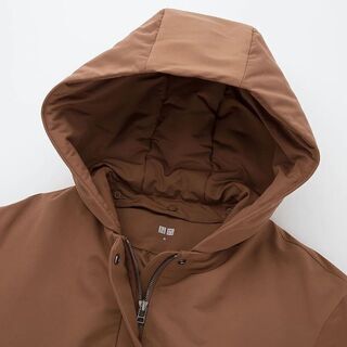UNIQLO　ハイブリッドダウンコクーンコートの画像