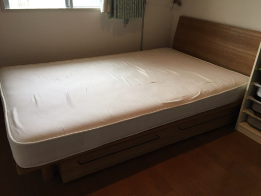 無印　セミダブルベッド　ベッド下収納付き