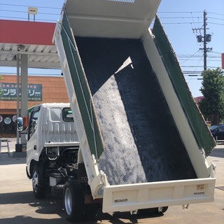 トヨタ・ダイナ 2tダンプ PB-XZU351D/H17年12月/低床・平ボディーの画像